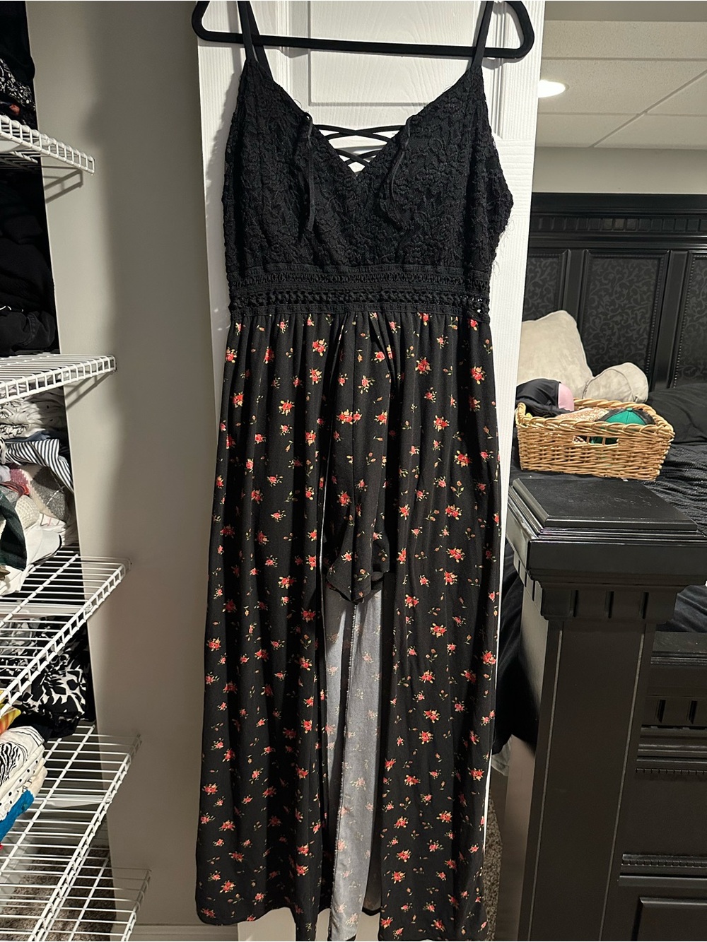 Women’s dress